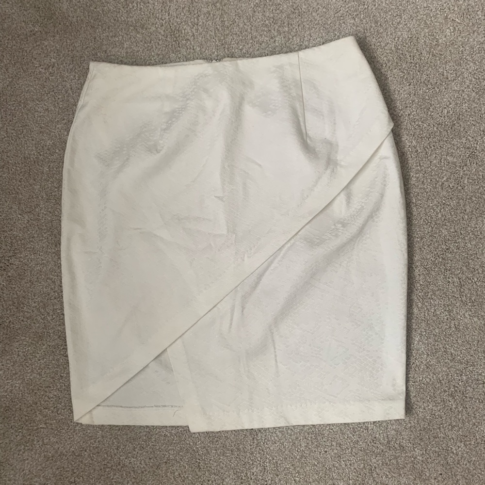 Beautiful cream white faux-wrap pencil skirt